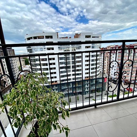 Belvederska Apartment 2 伊万诺-弗兰科夫斯克 外观 照片